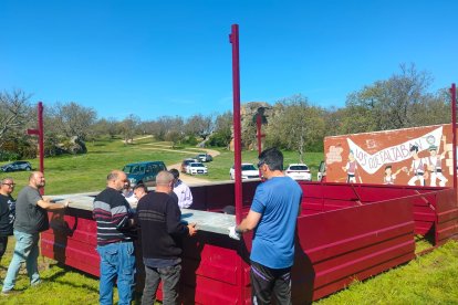 El monte Valonsadero ya luce con sus colores de fiestas