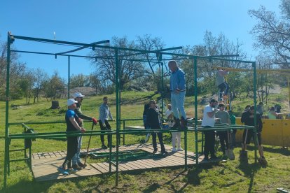 El monte Valonsadero ya luce con sus colores de fiestas