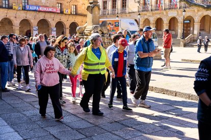 Las fotos de la marcha de Asamis que une a Soria por la integración.