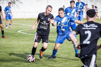 San Juan de Garray acoge la fiesta del fútbol provincial con la Copa Diputación y el Interpueblos.