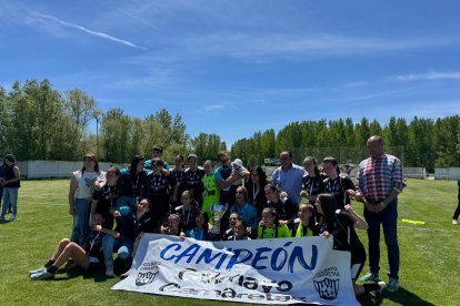 San Juan de Garray acoge la fiesta del fútbol provincial con la Copa Diputación y el Interpueblos.