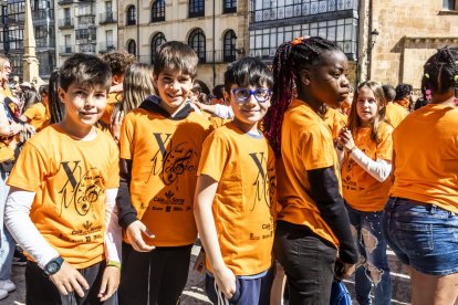Una jornada de baile y canto para los más pequeños