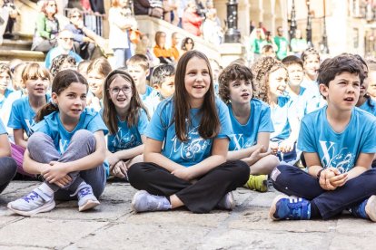 Una jornada de baile y canto para los más pequeños