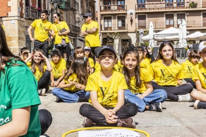 Una jornada de baile y canto para los más pequeños