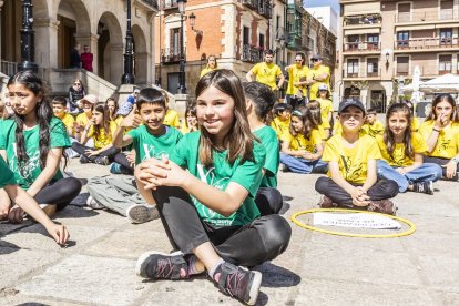 Una jornada de baile y canto para los más pequeños