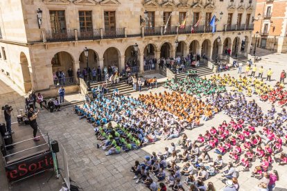 Una jornada de baile y canto para los más pequeños