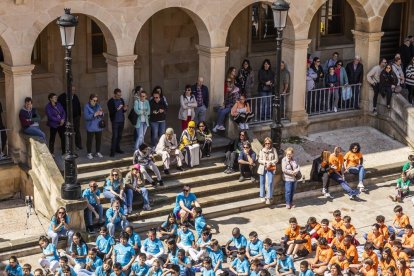 Una jornada de baile y canto para los más pequeños
