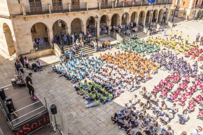 Una jornada de baile y canto para los más pequeños