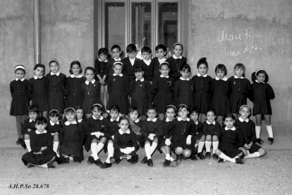 Niñas del Colegio Sagrado Corazón en 1968
