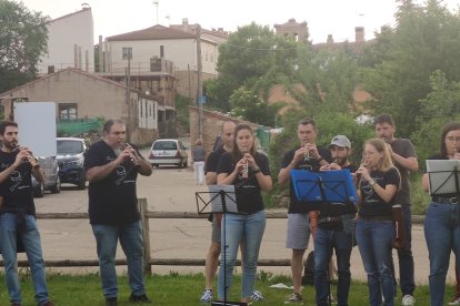 Los componentes de la Escuela conjugan tradición, academicismo y diversión