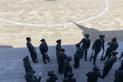 La villa se vuelca en el reconocimiento al Cuerpo en el 181 aniversario de su función.