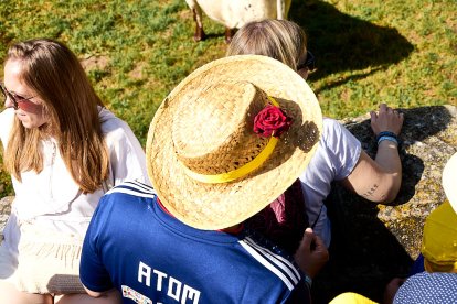Día de fiesta en el monte con la llegada de los toros para la Saca de San Juan 2025.