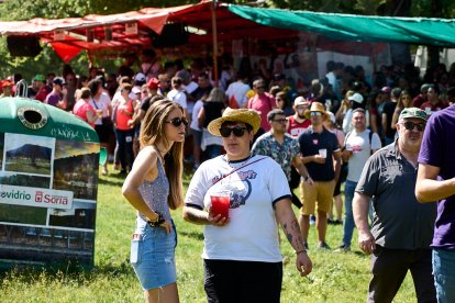 Día de fiesta en el monte con la llegada de los toros para la Saca de San Juan 2025.