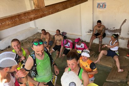 Benamira revive con el I Trail del Jalón ganado por Jordán Lázaro y Virginia Quellca.