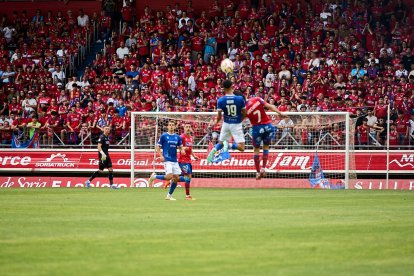 El Numancia pasó del cielo a los infiernos en dos minutos.