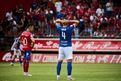 El Numancia pasó del cielo a los infiernos en dos minutos.