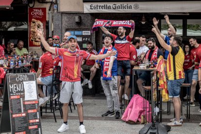 El equipo de Aitor Calle pierde ante el Teruel con un gol de penalti en el descuento.