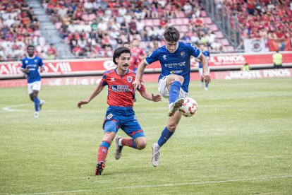 El equipo de Aitor Calle pierde ante el Teruel con un gol de penalti en el descuento.