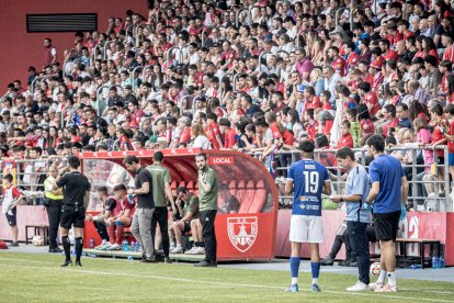 El equipo de Aitor Calle pierde ante el Teruel con un gol de penalti en el descuento.
