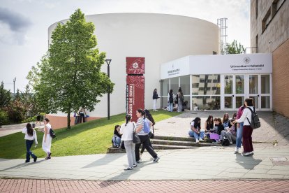 Lengua Castellana, Historia y las asignaturas específicas marcan la primera jornada de exámenes.
