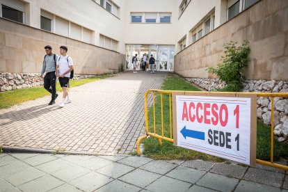Lengua Castellana, Historia y las asignaturas específicas marcan la primera jornada de exámenes.