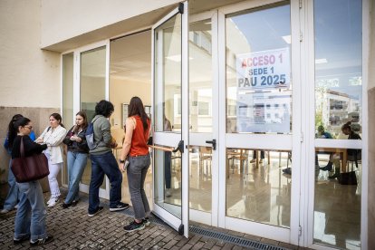 Lengua Castellana, Historia y las asignaturas específicas marcan la primera jornada de exámenes.