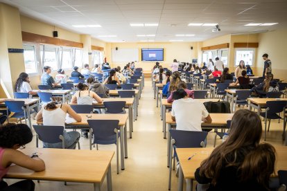 Lengua Castellana, Historia y las asignaturas específicas marcan la primera jornada de exámenes.