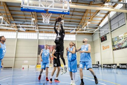 El Club Baloncesto Soria se midió a auténticas estrellas