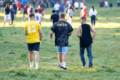 El rápido encierro matutino y el ambiente protagonizan la mañana del Lavalenguas en Valonsadero.