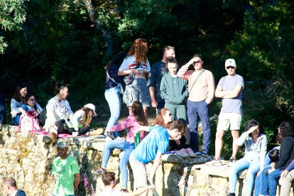 El rápido encierro matutino y el ambiente protagonizan la mañana del Lavalenguas en Valonsadero.