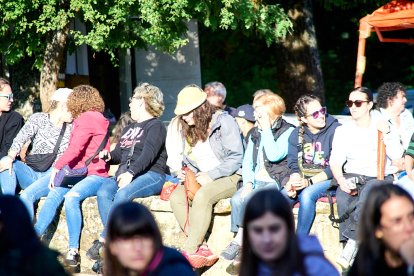 El rápido encierro matutino y el ambiente protagonizan la mañana del Lavalenguas en Valonsadero.