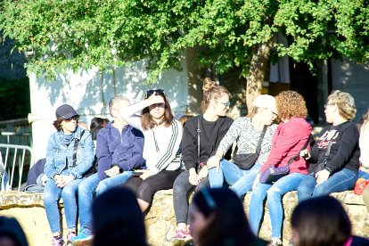 El rápido encierro matutino y el ambiente protagonizan la mañana del Lavalenguas en Valonsadero.