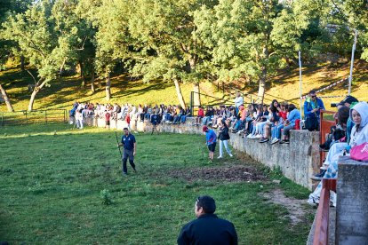 El rápido encierro matutino y el ambiente protagonizan la mañana del Lavalenguas en Valonsadero.