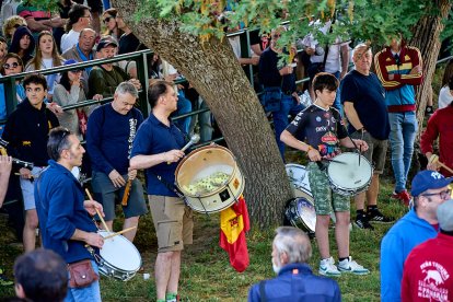El rápido encierro matutino y el ambiente protagonizan la mañana del Lavalenguas en Valonsadero.
