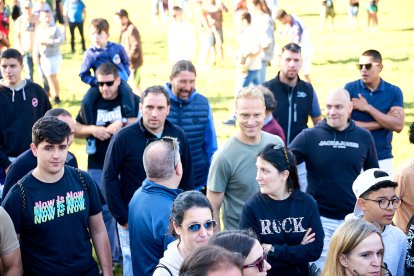 El rápido encierro matutino y el ambiente protagonizan la mañana del Lavalenguas en Valonsadero.