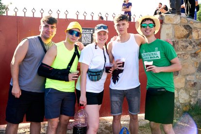 El rápido encierro matutino y el ambiente protagonizan la mañana del Lavalenguas en Valonsadero.