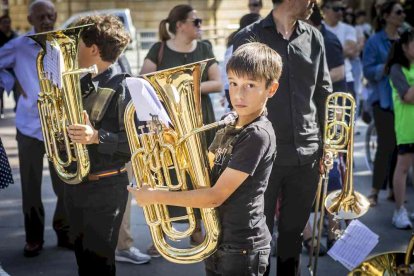 Las calles se llenaron de música