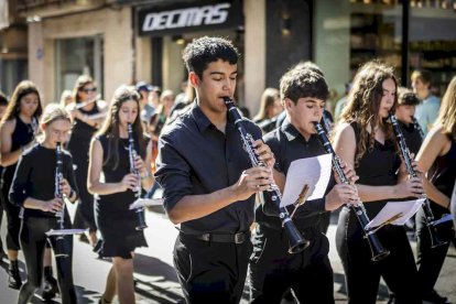 Las calles se llenaron de música
