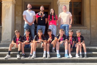 Los chicos del Sporting en el Ayuntamiento soriano.