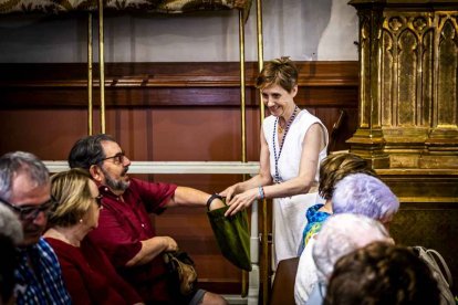 Cientos de personas se encomendaron a la Virgen