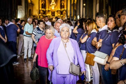 Cientos de personas se encomendaron a la Virgen