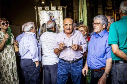 Cientos de personas se encomendaron a la Virgen