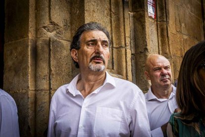 Cientos de personas se encomendaron a la Virgen