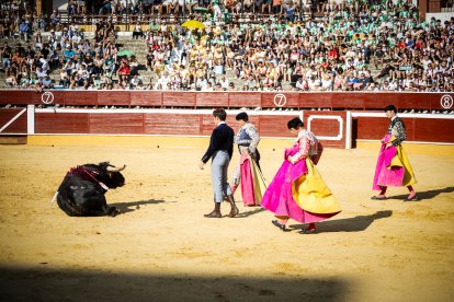 Inicia la Feria Taurina de San Juan con los rejones como protagonistas.
