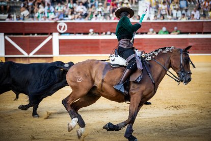 Inicia la Feria Taurina de San Juan con los rejones como protagonistas.