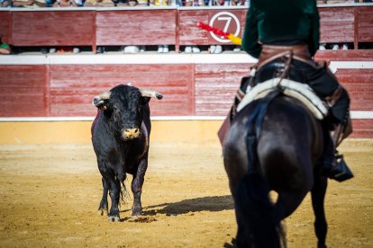 Inicia la Feria Taurina de San Juan con los rejones como protagonistas.