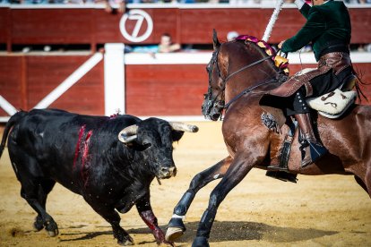 Inicia la Feria Taurina de San Juan con los rejones como protagonistas.