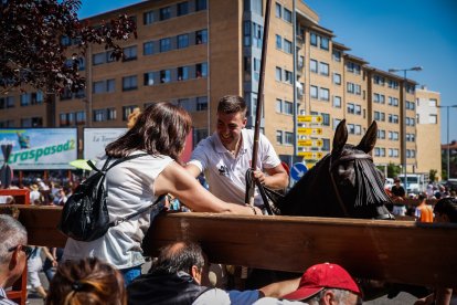 Imágenes de la jornada del Jueves La Saca, día grande de las Fiestas de San Juan