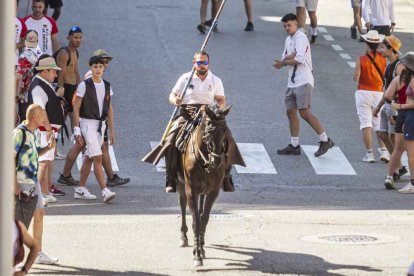 Imágenes de la jornada del Jueves La Saca, día grande de las Fiestas de San Juan