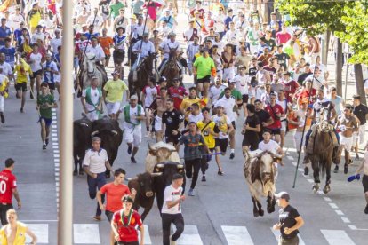 Imágenes de la jornada del Jueves La Saca, día grande de las Fiestas de San Juan